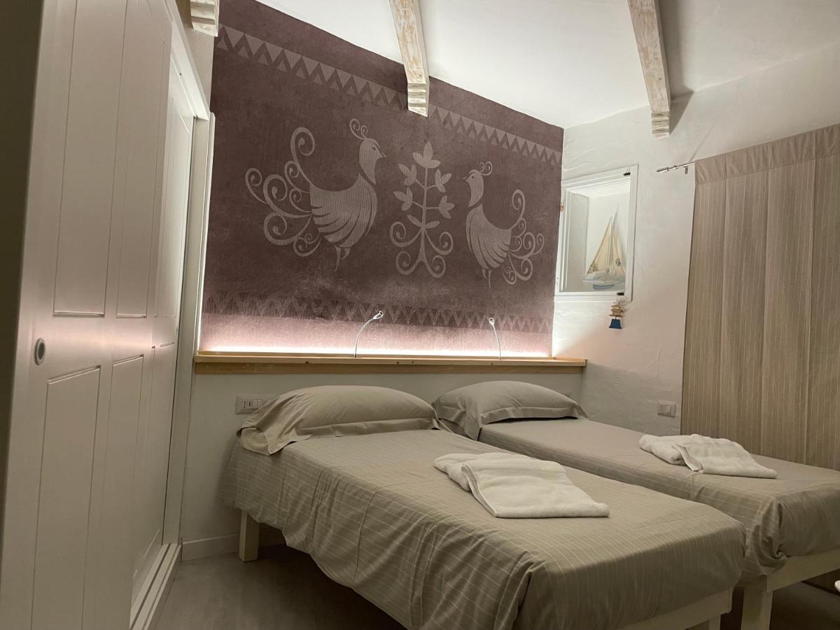 Domus De Diana Bed and Breakfast Olbia Exteriör bild