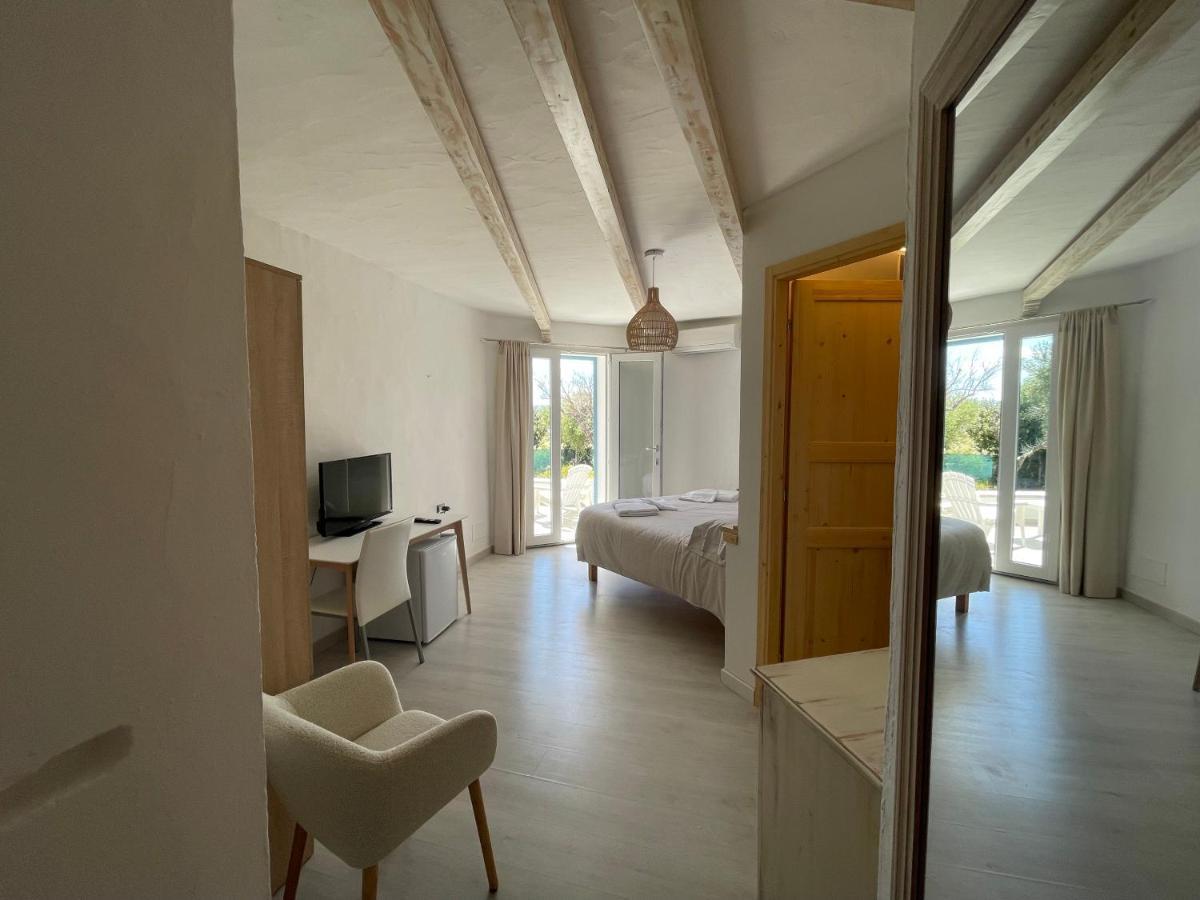 Domus De Diana Bed and Breakfast Olbia Exteriör bild