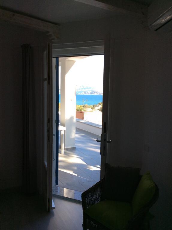 Domus De Diana Bed and Breakfast Olbia Exteriör bild