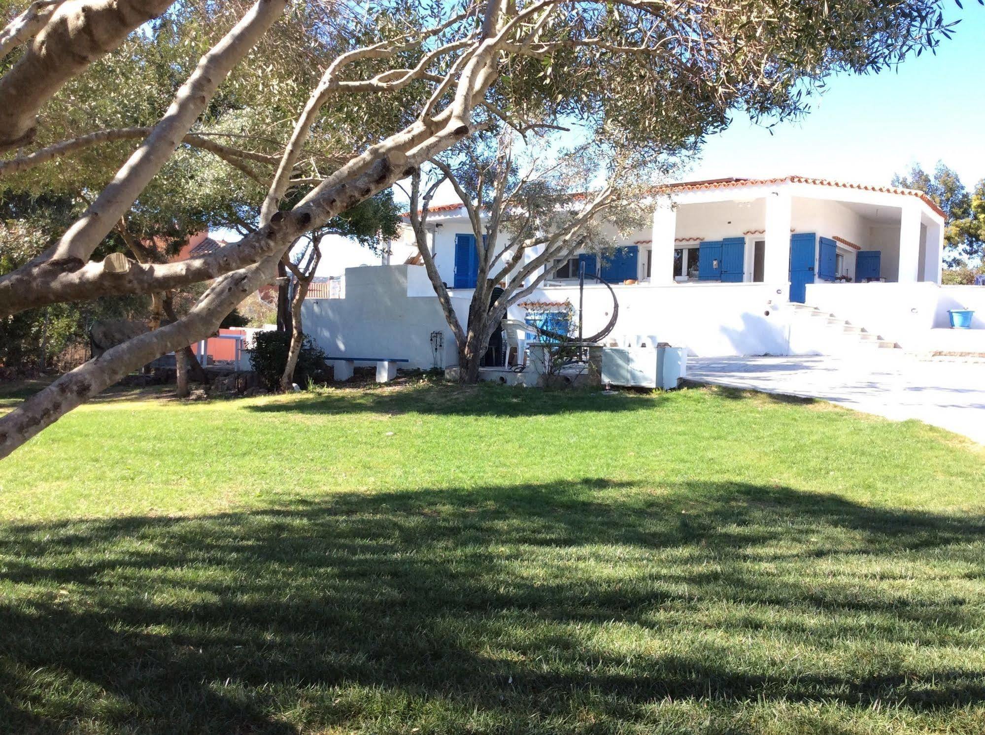 Domus De Diana Bed and Breakfast Olbia Exteriör bild