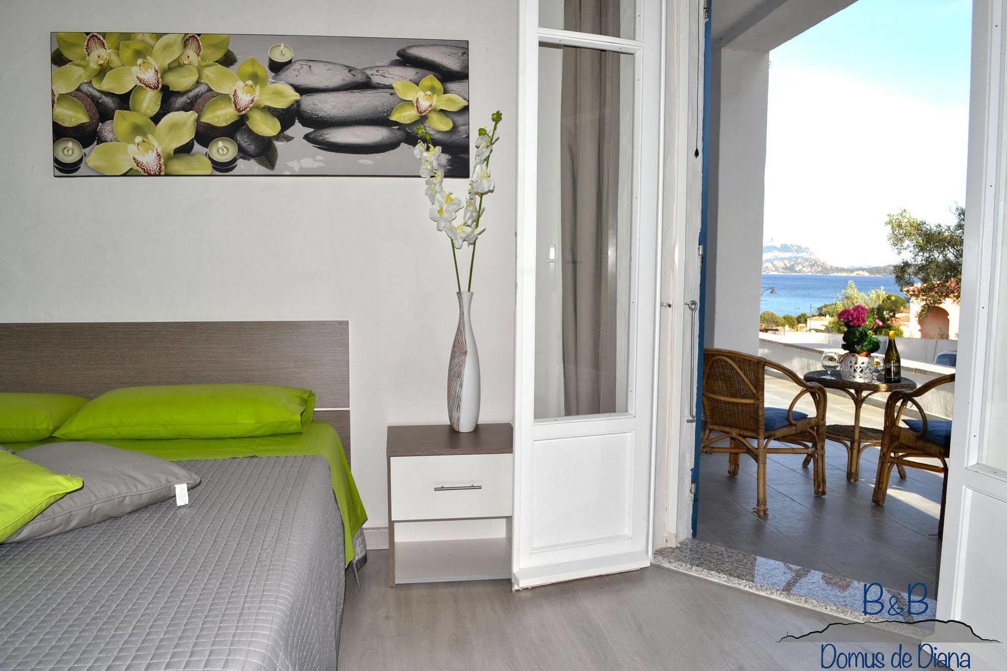 Domus De Diana Bed and Breakfast Olbia Exteriör bild